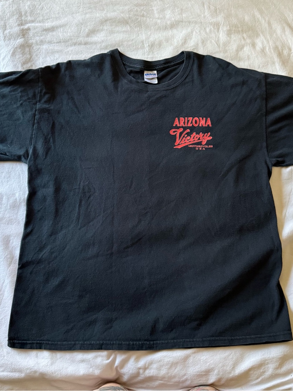 Gildan Black T-Shirt with Red Arizona Victory Graphic